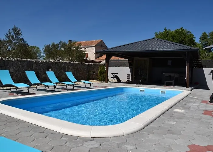 Dom wakacyjny Family Friendly House With A Swimming Pool Biograd Na Moru, Biograd - 21582 Biograd Na Moru